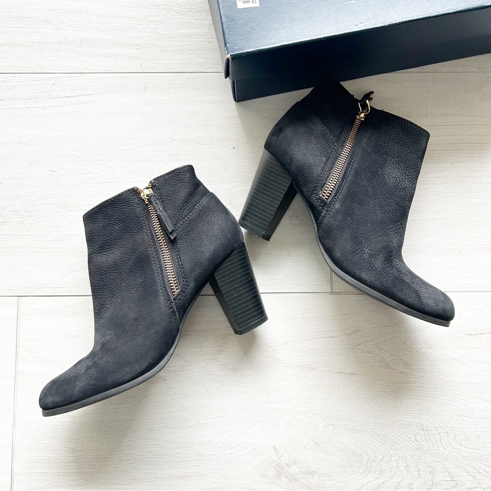 Cole Haan GrandOS Davenport Black Nubuck Leather Heeled Ankle Boots Booties Sz 5 - Picture 6 of 8